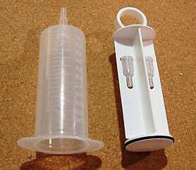 100 CC Catheter Tip O-Ring StyleParrot Handfeeding Syringe 